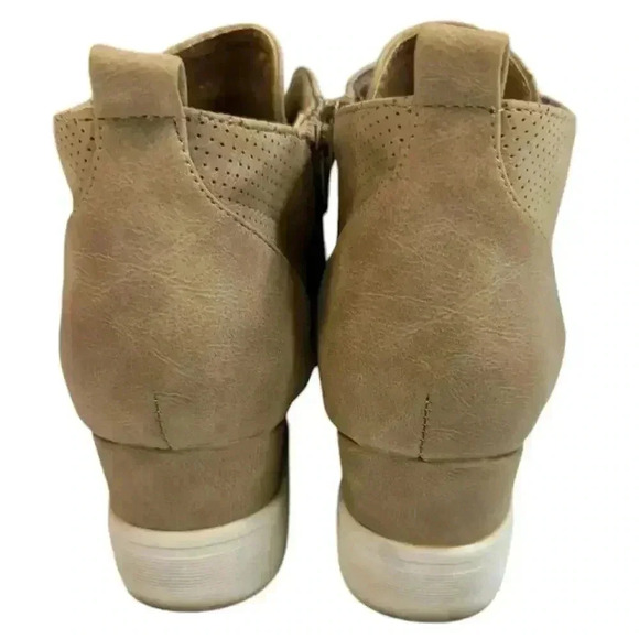 Women Casual Sneaker Booties Hidden Wedge Heel Side Zipper Ankle Boots Size 8 - Picture 8 of 8